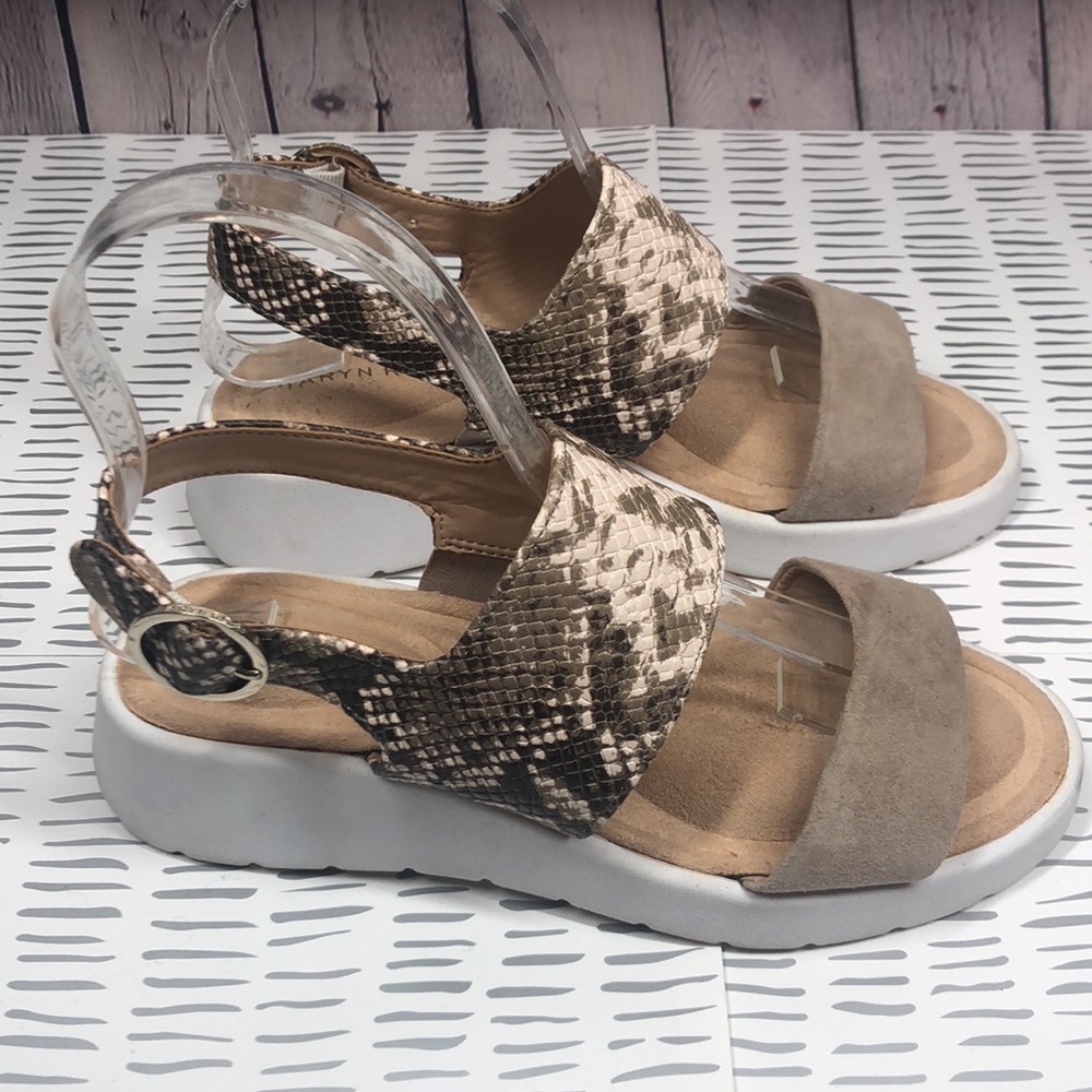 Taryn Rose sandals great for vacation